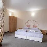 Yubim Rooms & Free Private Parking